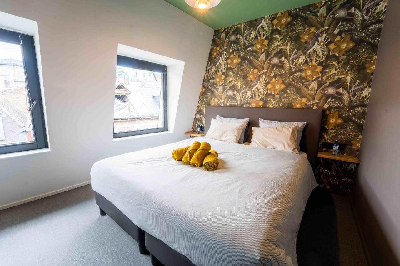 Luxury Penthouse & Terrace - Mons City Center Екстер'єр фото