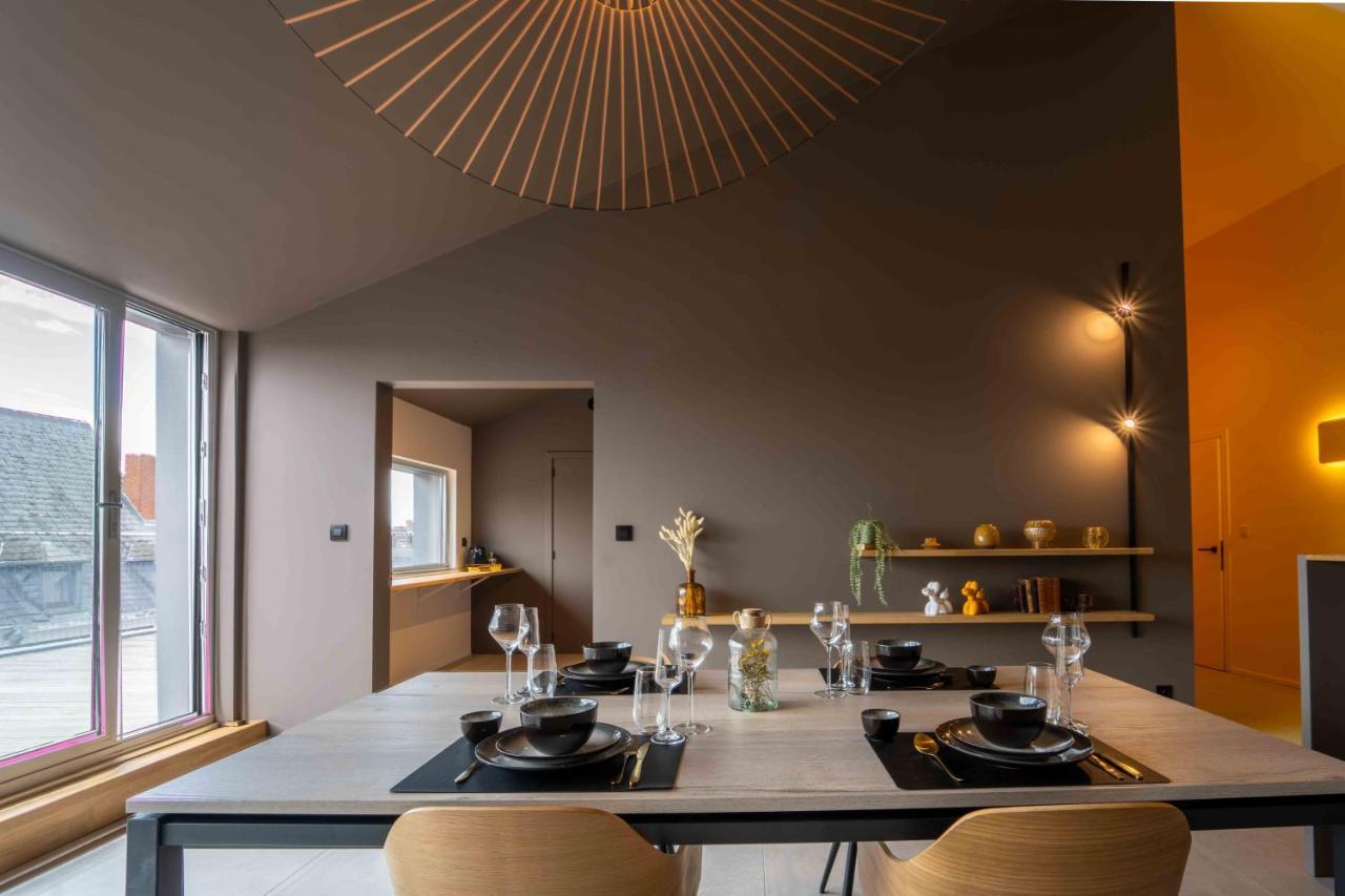 Luxury Penthouse & Terrace - Mons City Center Екстер'єр фото