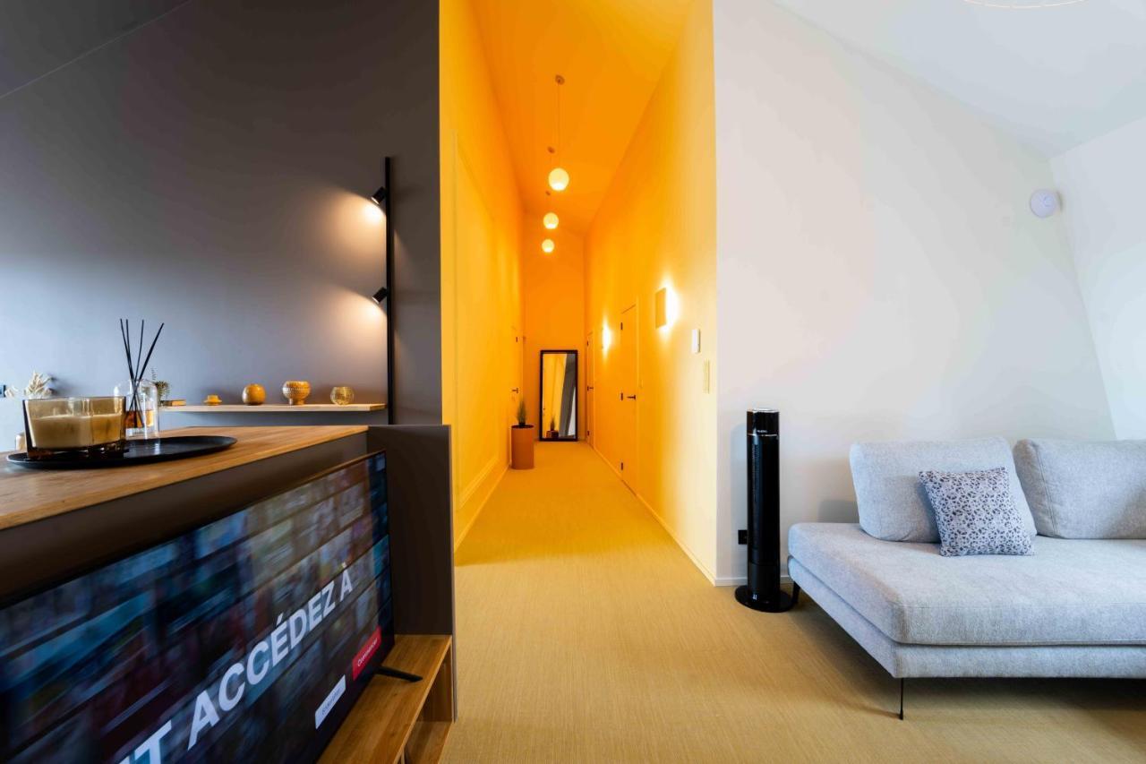 Luxury Penthouse & Terrace - Mons City Center Екстер'єр фото
